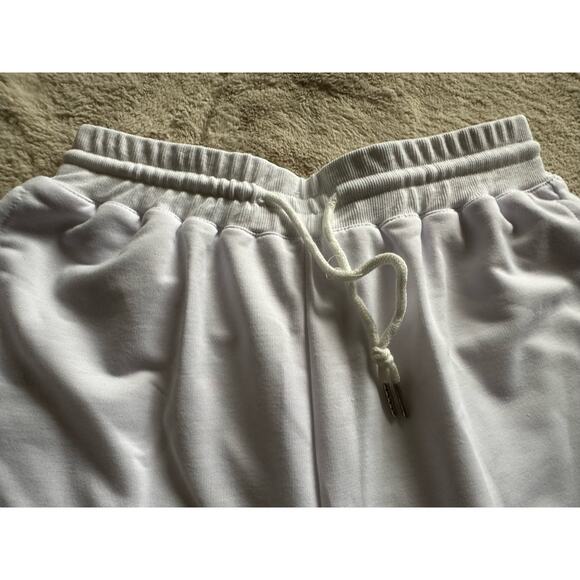 White Draw String Shorts - Picture 3 of 6